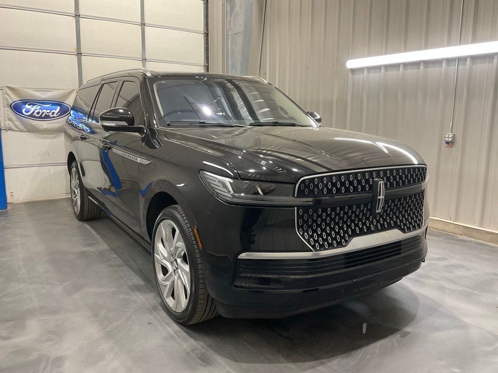 2025 Lincoln Navigator L Reserve 4WD