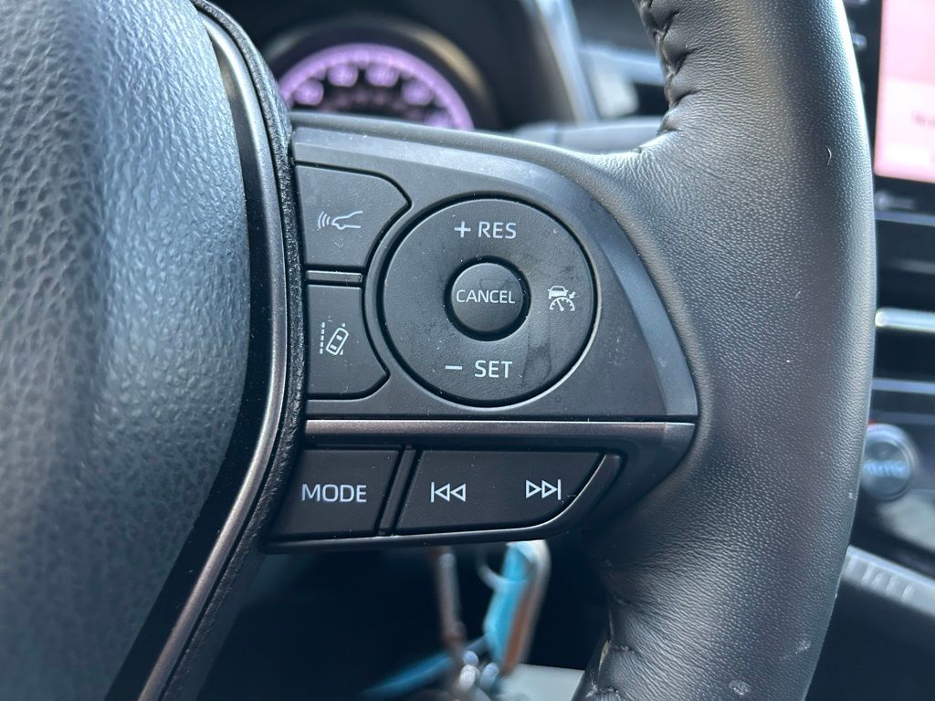 Thumbnail: 2023 Toyota Camry - 19