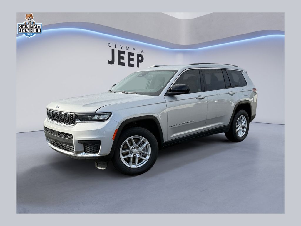 2022 Jeep Grand Cherokee L Laredo 4WD