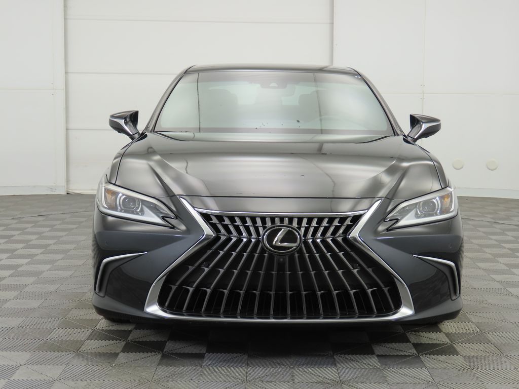2022 Lexus ES 350 Luxury 2