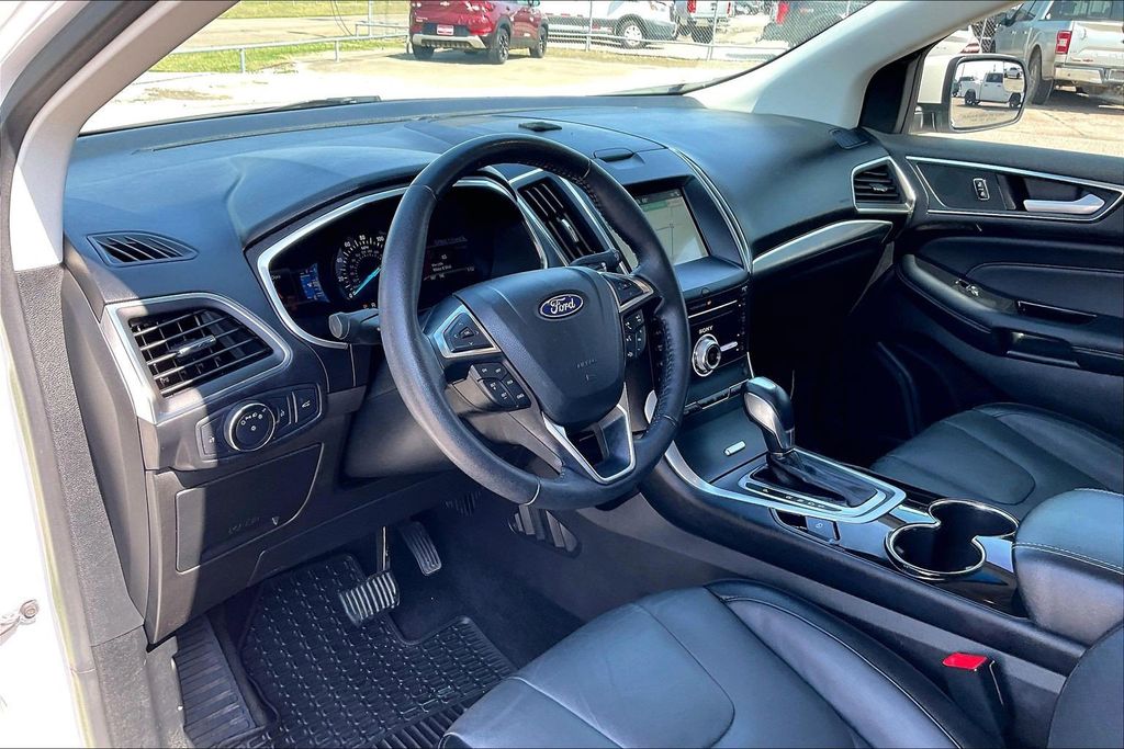 Used 2018 Ford Edge Titanium 4D Sport Utility