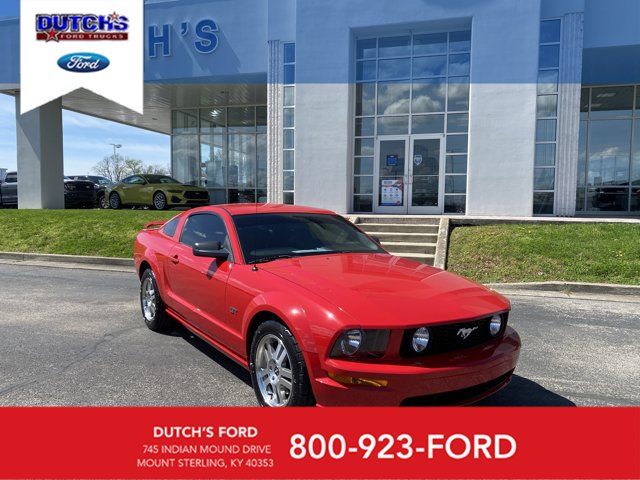 Red 2006 Ford Mustang GT Premium RWD Coupe Rear-Wheel Drive 5-Speed Automatic