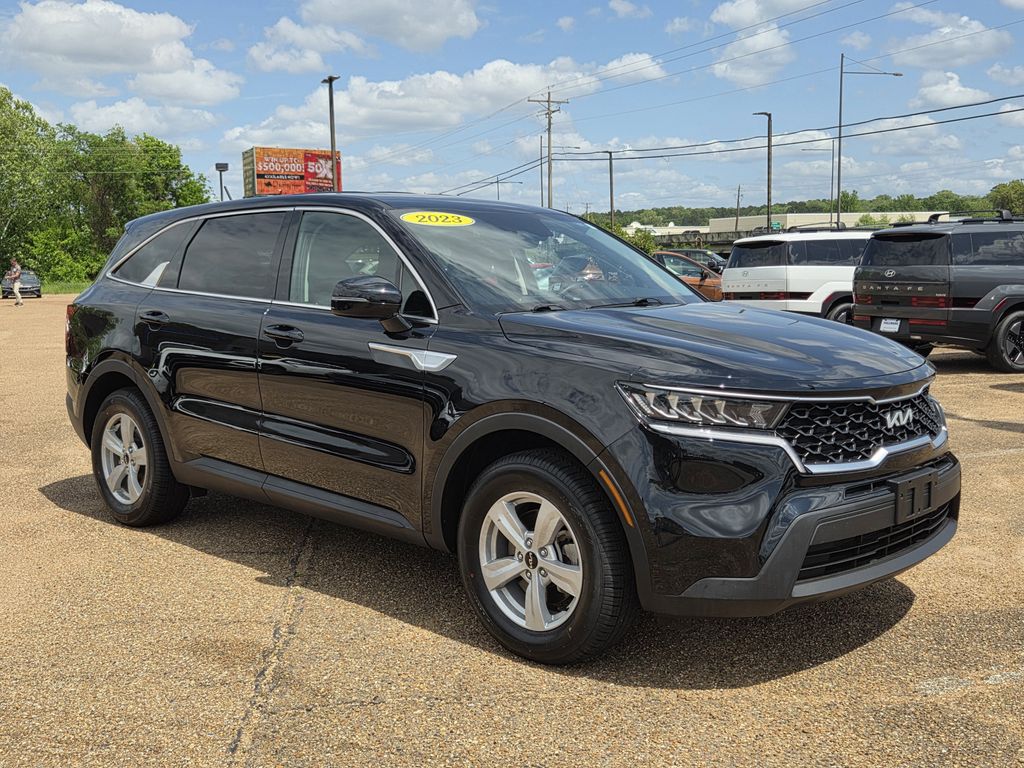 2023 Kia Sorento LX FWD