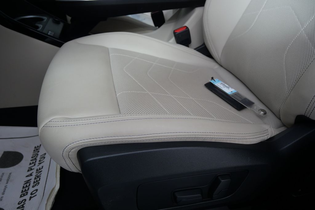 2023 BMW X1 xDrive28i 9