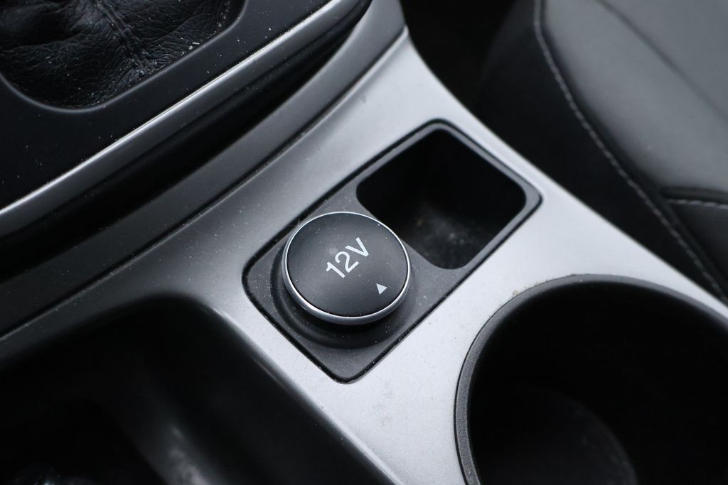 Thumbnail: 2013 Ford Escape - 25