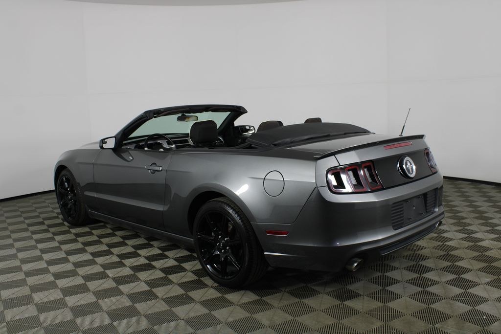 Used 2013 Ford Mustang for sale in 