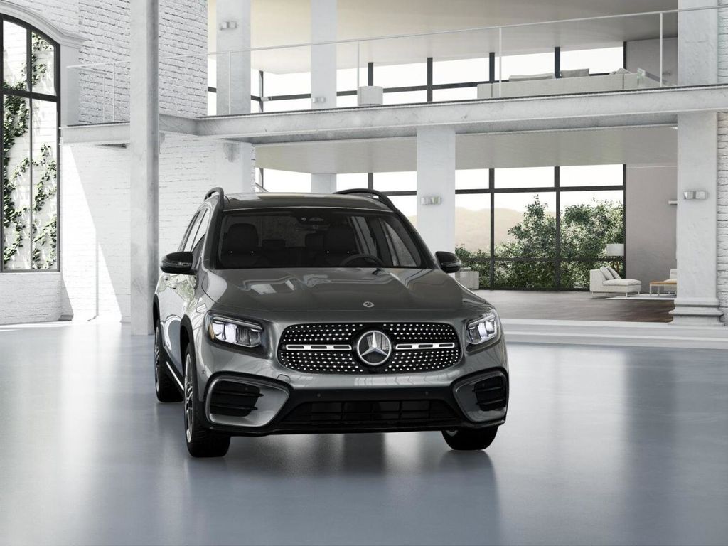 2025 Mercedes-Benz GLB GLB 250 8