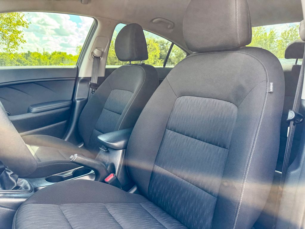 Used Car 2016 Kia Forte  Lx For Sale Under $12,000 In Taylor, Texas