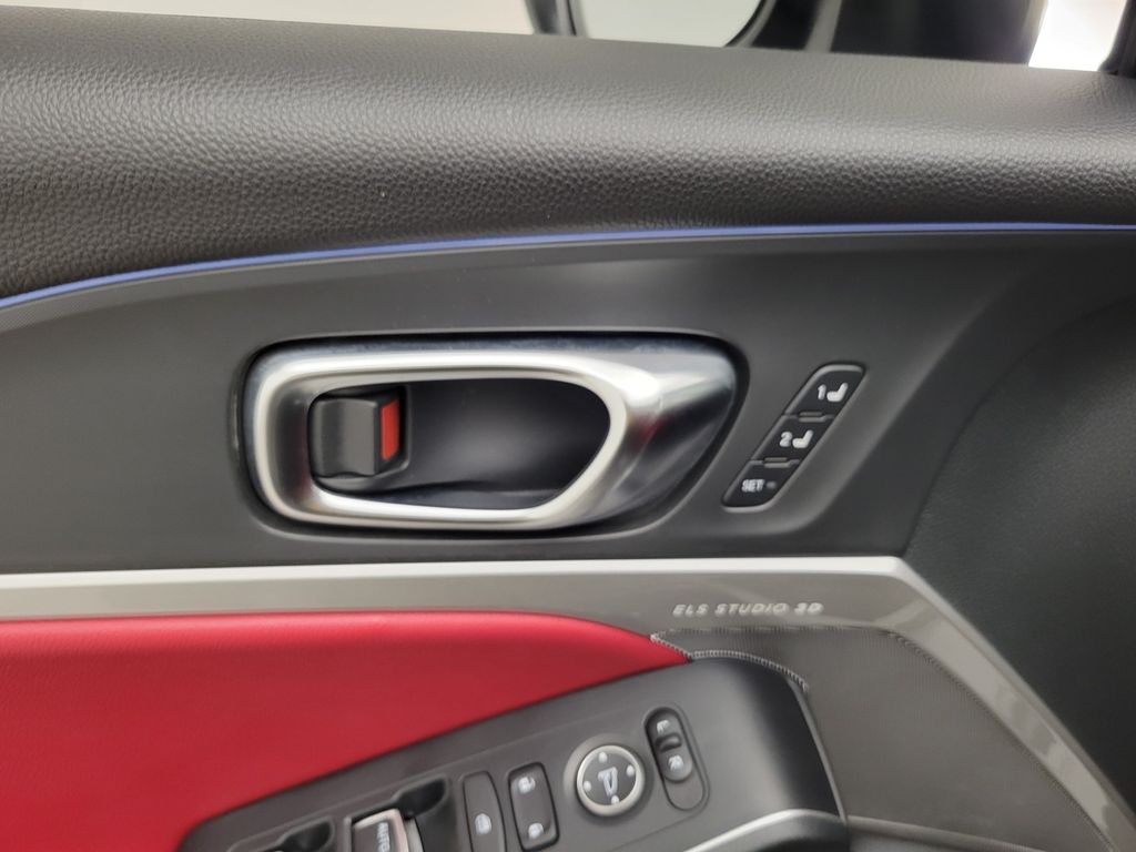 Thumbnail: 2023 Acura Integra - 28