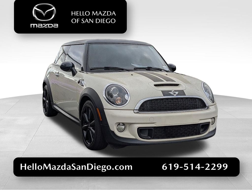 2013 MINI Cooper S Hatchback FWD