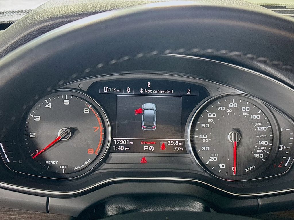 2022 Audi Q5 45 S line Premium