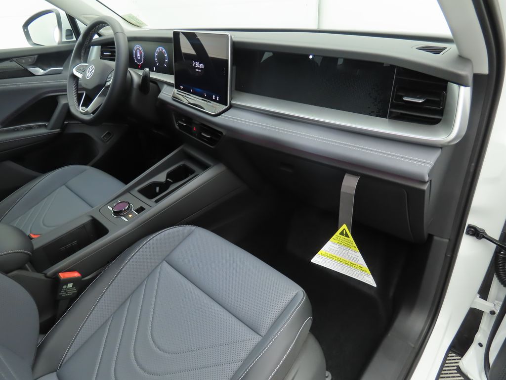 Thumbnail: 2026 Volkswagen Tiguan - 17