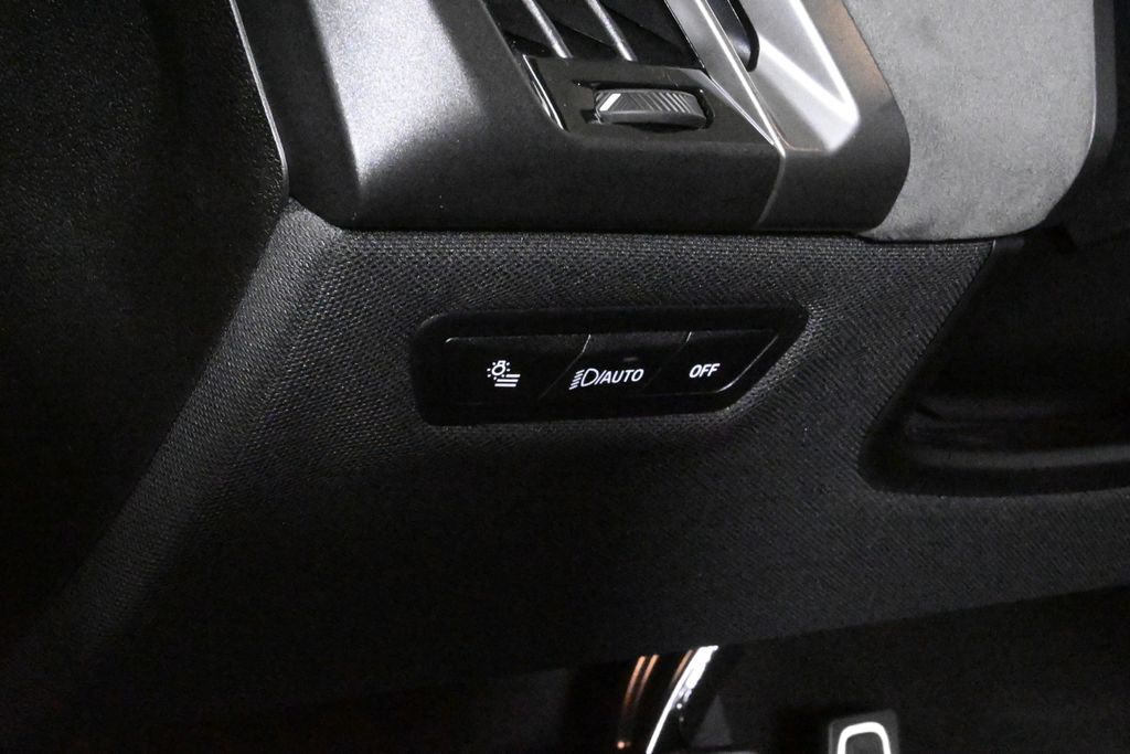 Thumbnail: 2026 BMW iX - 25