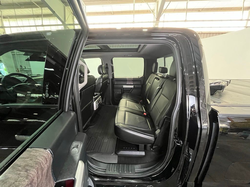 2017 Ford F-350SD Lariat