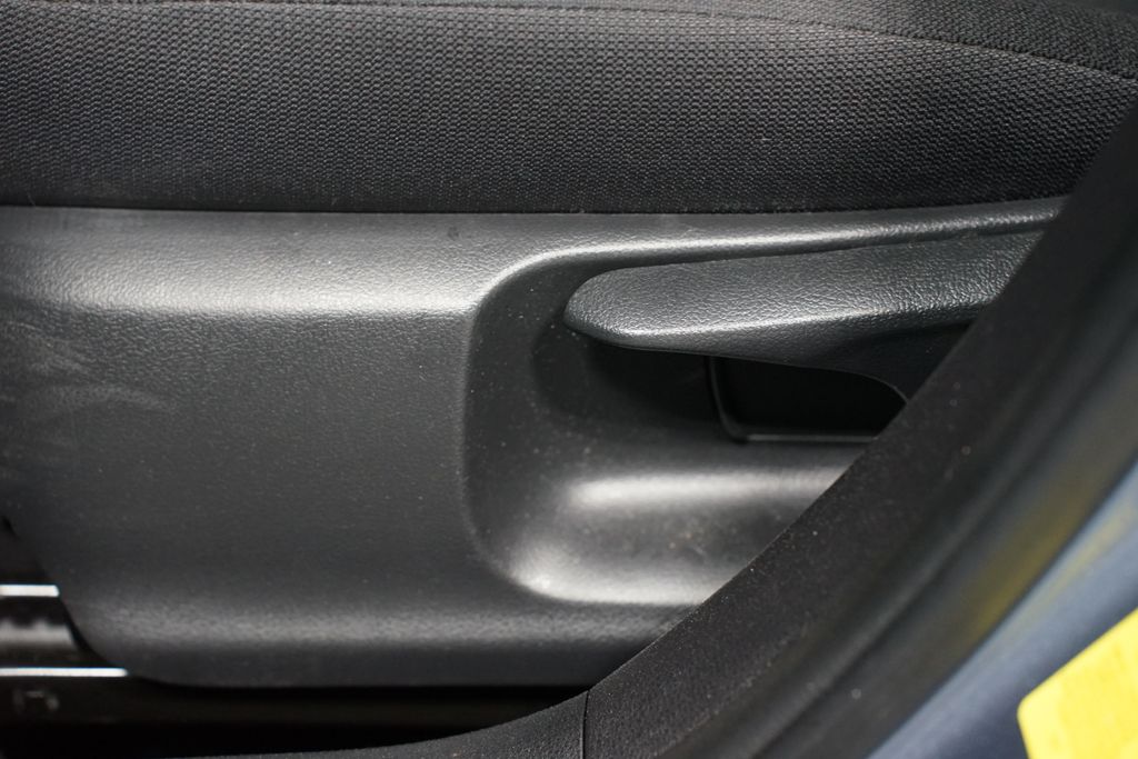 Thumbnail: 2023 Toyota Corolla - 29