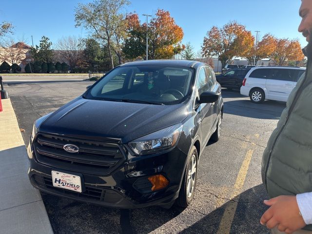 2019 Ford Escape S 1