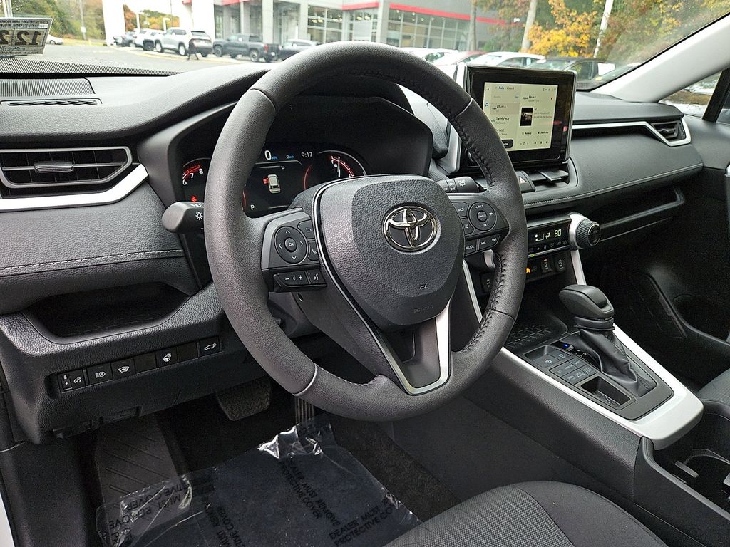 Thumbnail: 2024 Toyota RAV4 - 29