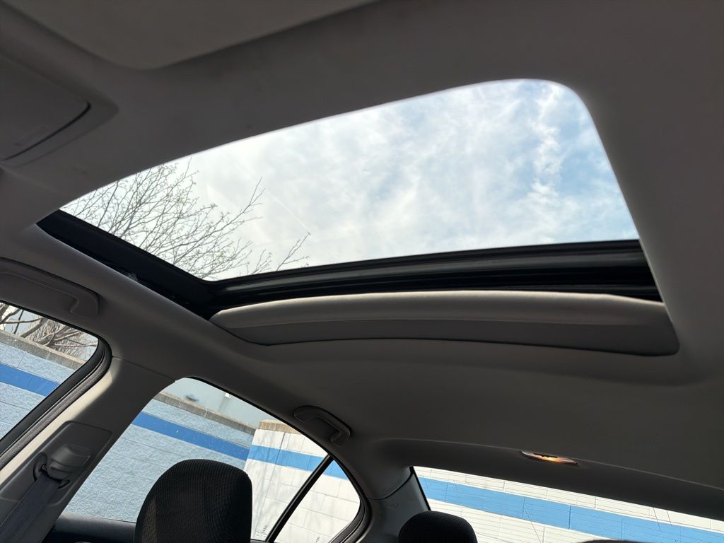 Thumbnail: 2012 Honda Accord - 11