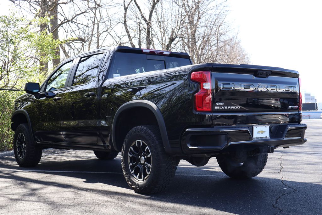2022 Chevrolet Silverado 1500 ZR2 5