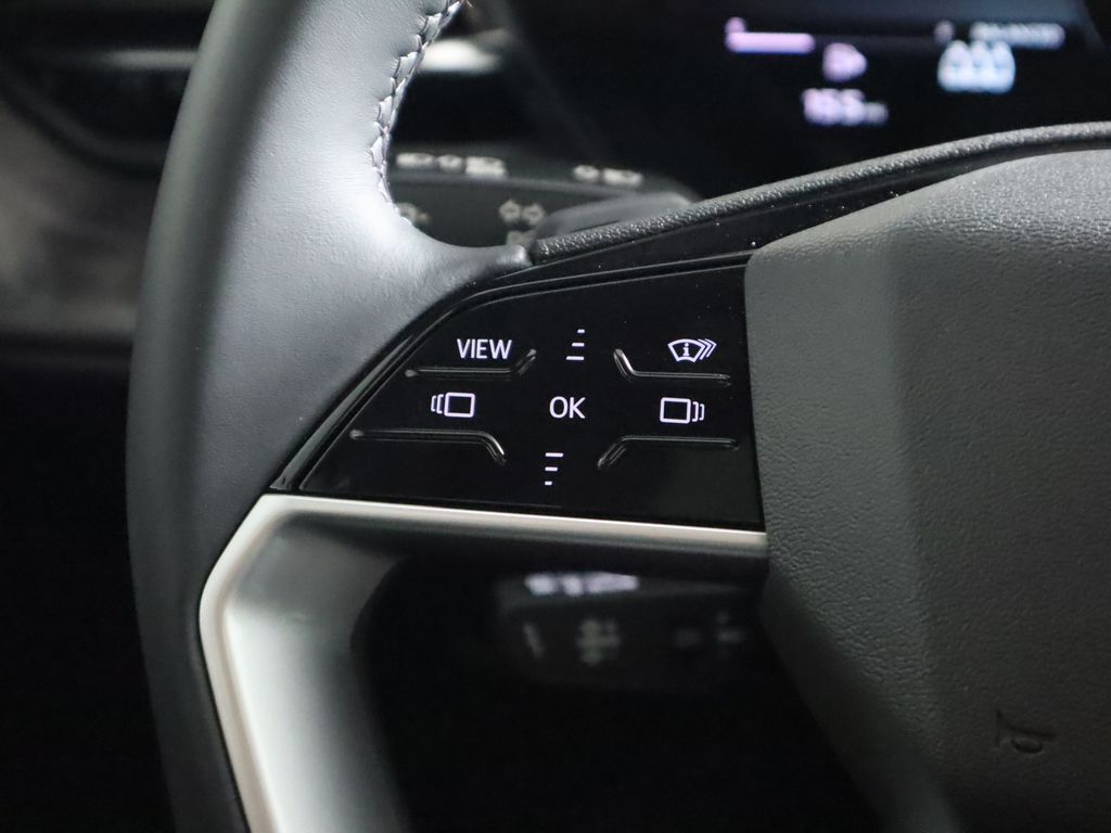 Thumbnail: 2025 Audi Q5 - 12