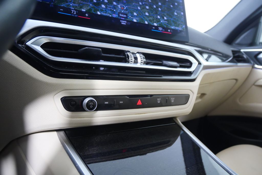 Thumbnail: 2024 BMW 4 Series - 17