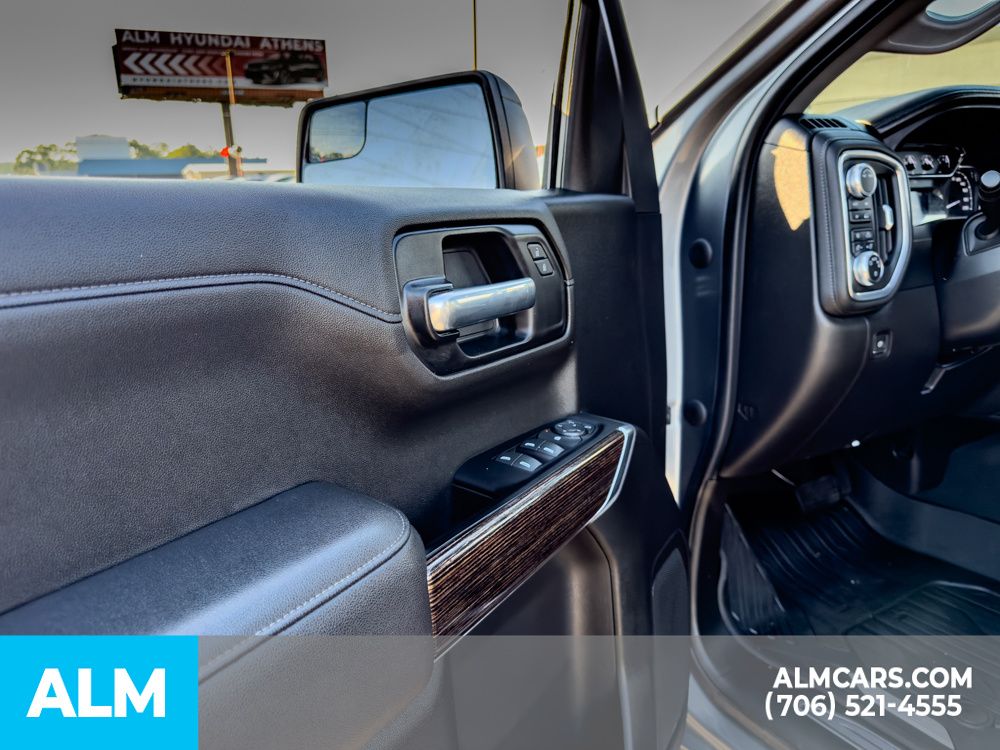 Used 2021  GMC Elevation image 14