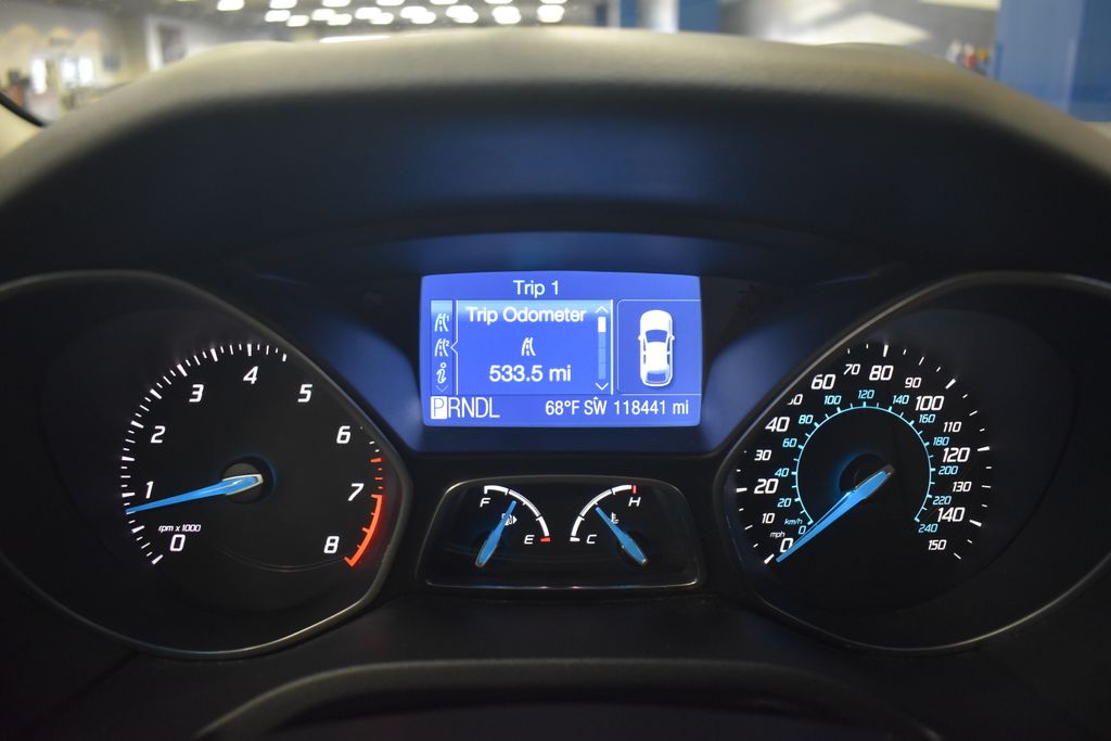 2012 Ford Focus SE 25