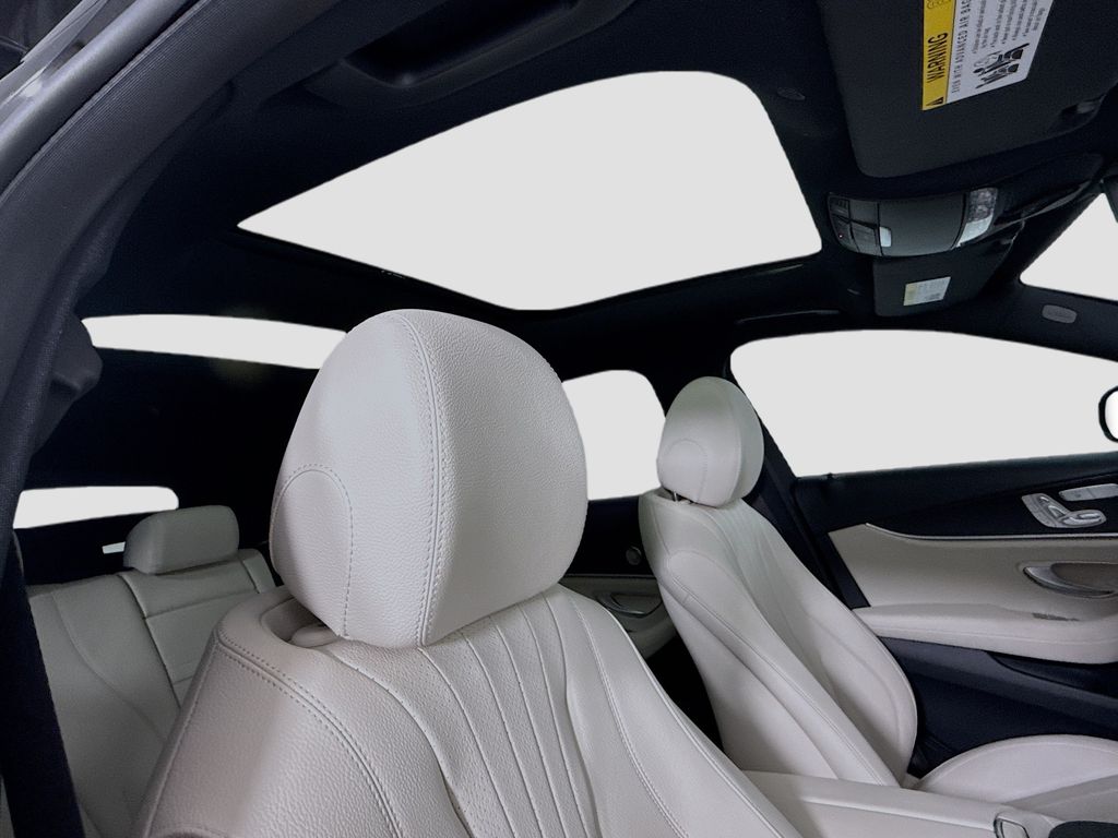 Thumbnail: 2023 Mercedes-Benz E-Class - 19