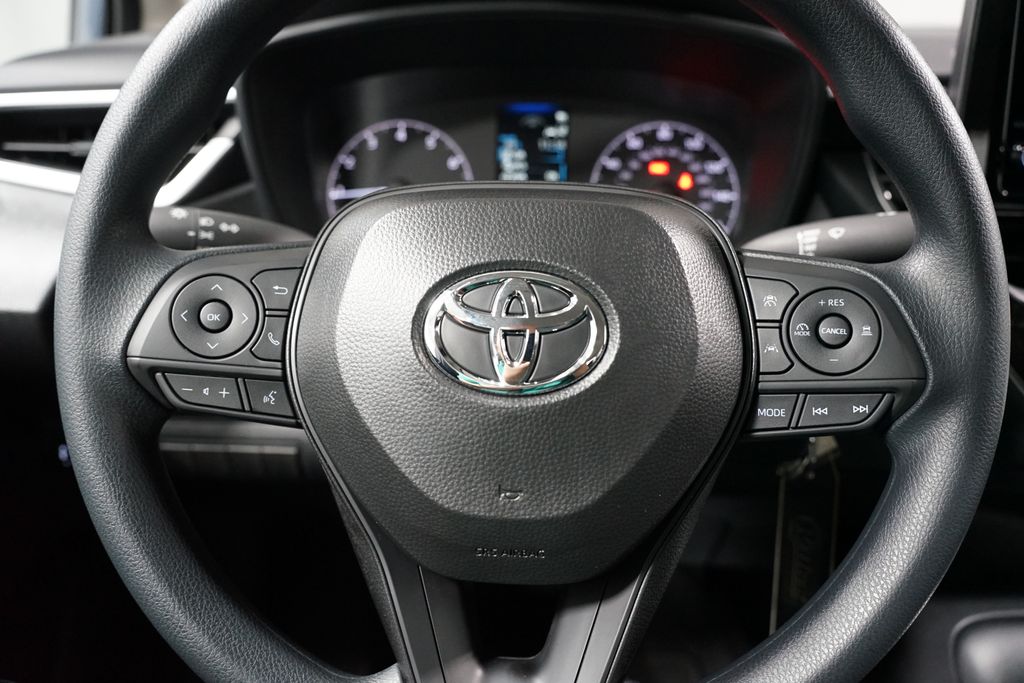 Thumbnail: 2025 Toyota Corolla - 12