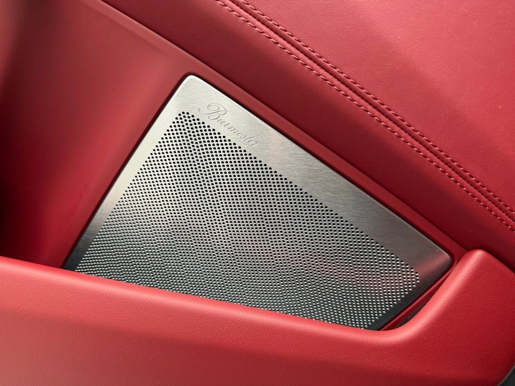 Thumbnail: 2023 Porsche 911 - 23