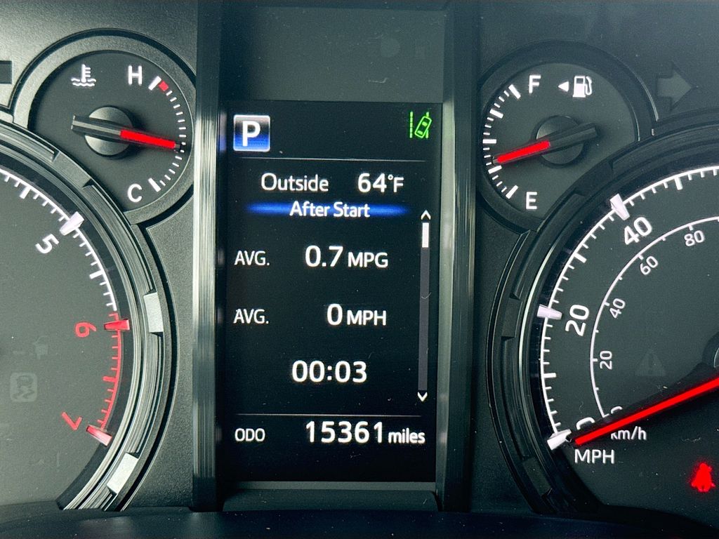 2024 Toyota 4Runner SR5 Premium - 11