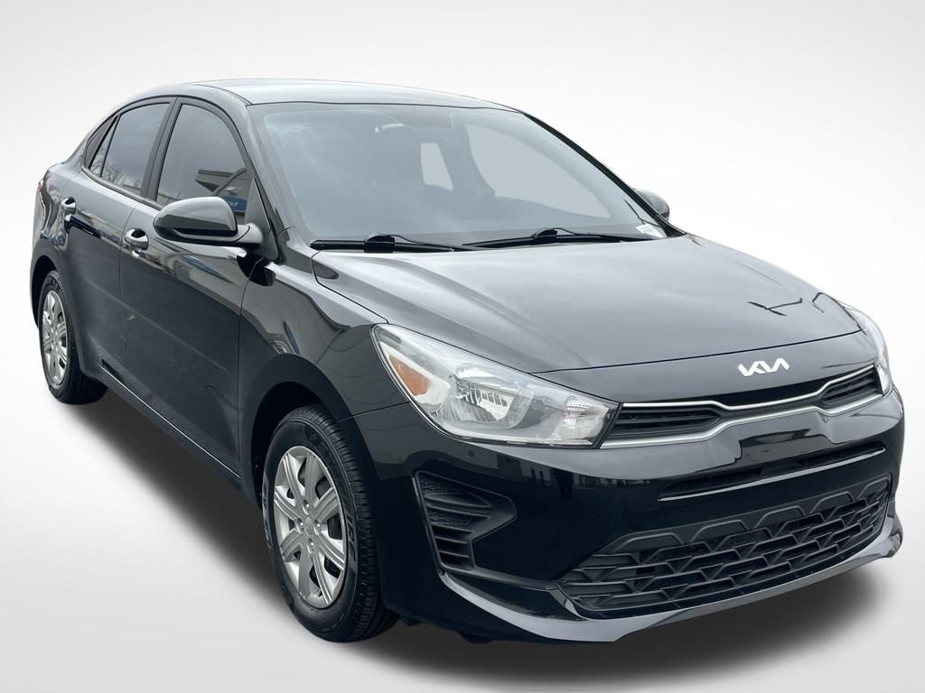 Thumbnail: 2022 Kia Rio - 8