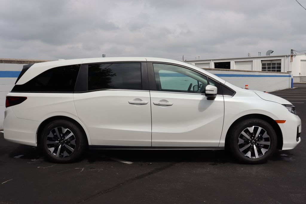 2025 Honda Odyssey EX-L 6