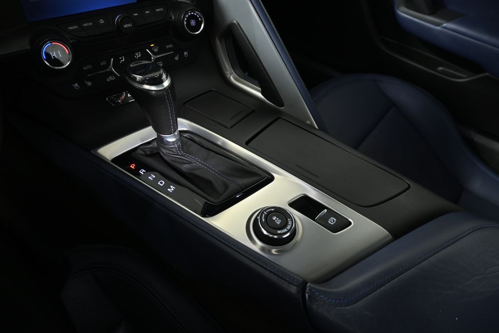 Thumbnail: 2016 Chevrolet Corvette - 21