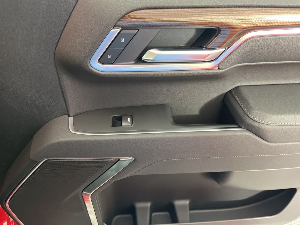 Thumbnail: 2026 Chevrolet Silverado 1500 - 11