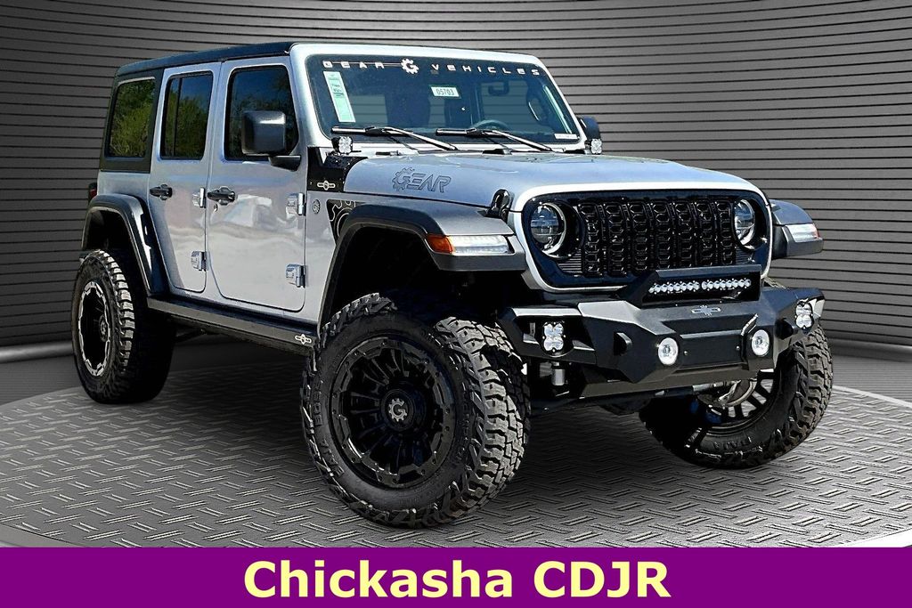 View vehicle photo 2