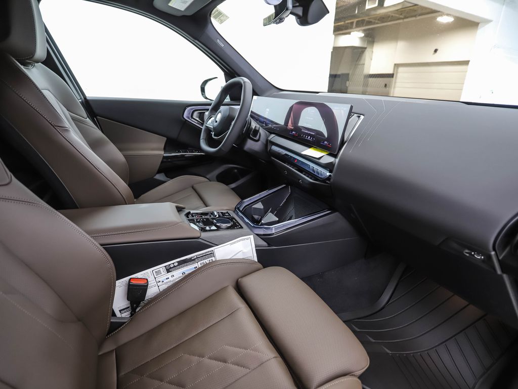 Thumbnail: 2026 BMW X3 - 31