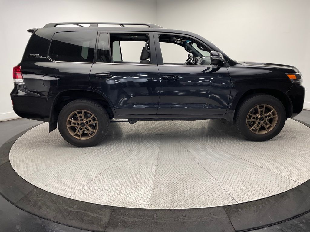 2020 Toyota Land Cruiser Heritage Edition 4