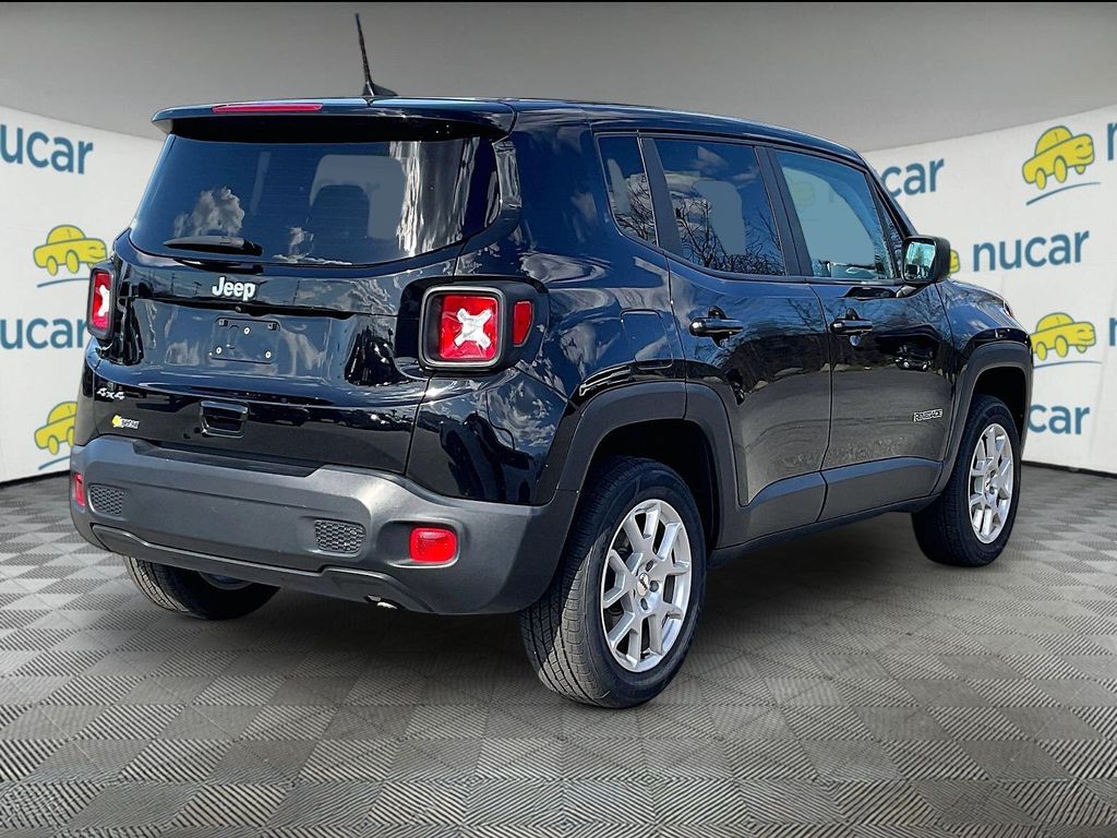 2023 Jeep Renegade — photo 6
