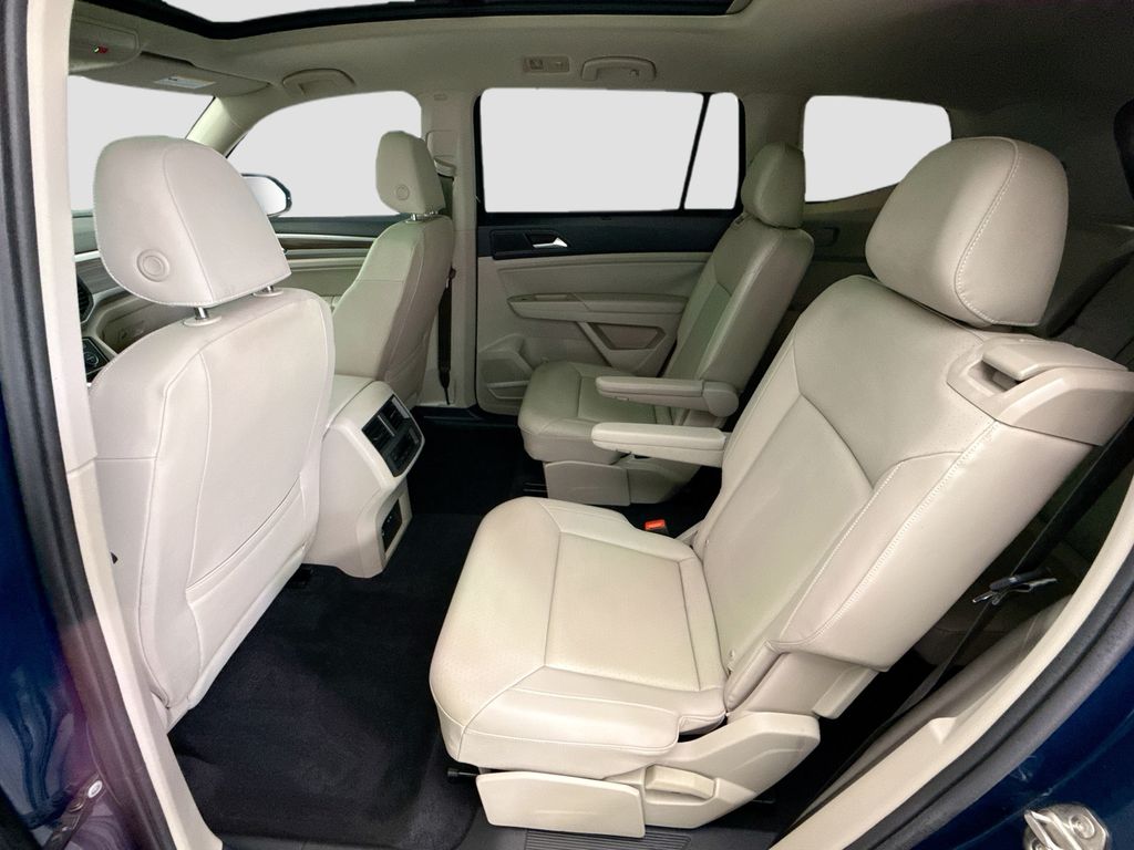 Thumbnail: 2021 Volkswagen Atlas - 19