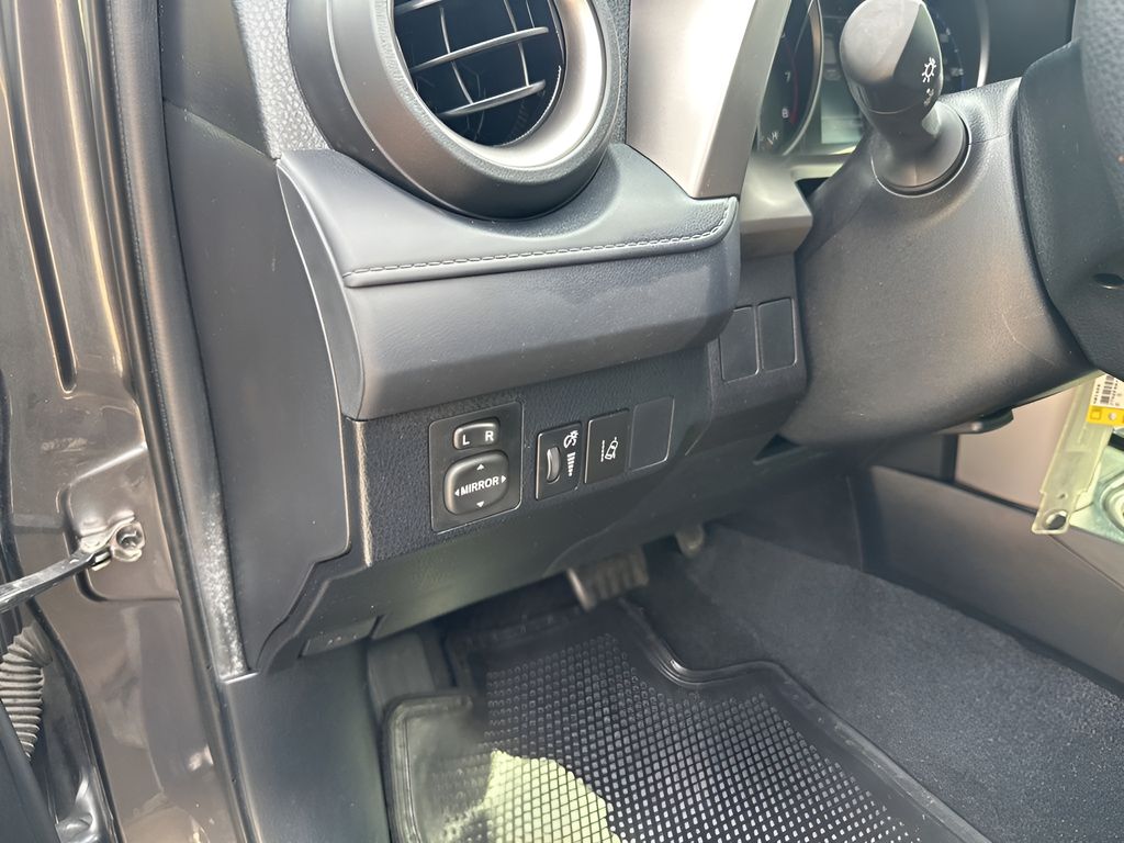 Used Car 2017 Toyota Rav4  Le For Sale Under $20,000 In Austin, Texas