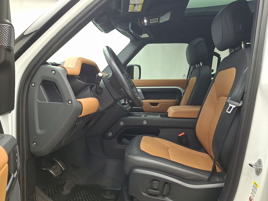 Thumbnail: 2023 Land Rover Defender - 13