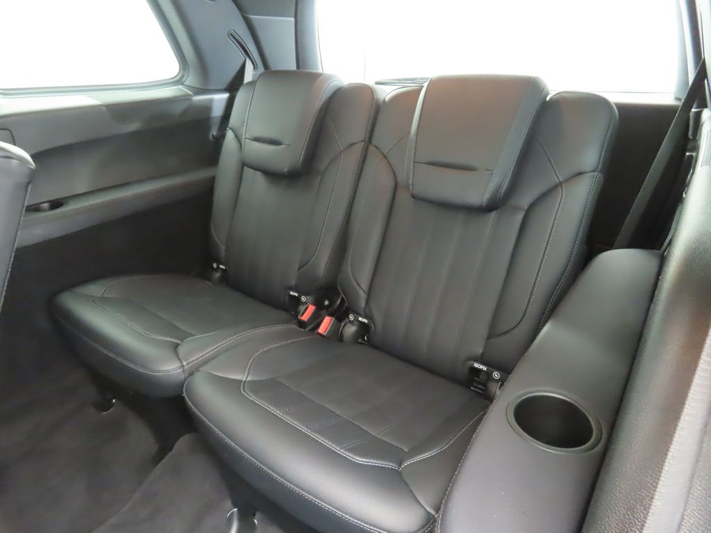 Thumbnail: 2019 Mercedes-Benz GLS - 23