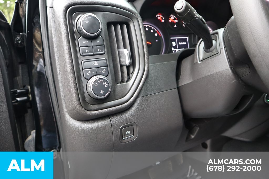 2023 Chevrolet Silverado 1500 Custom Trail Boss photo 10