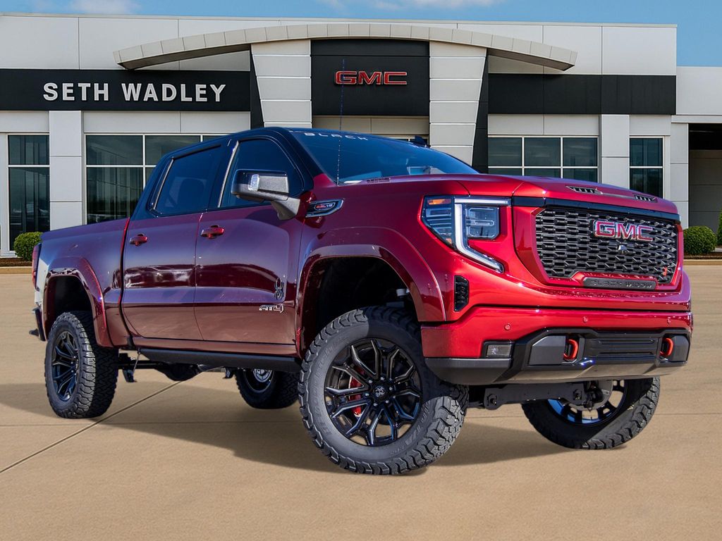 2025 GMC Sierra 1500 AT4 Crew Cab 4WD