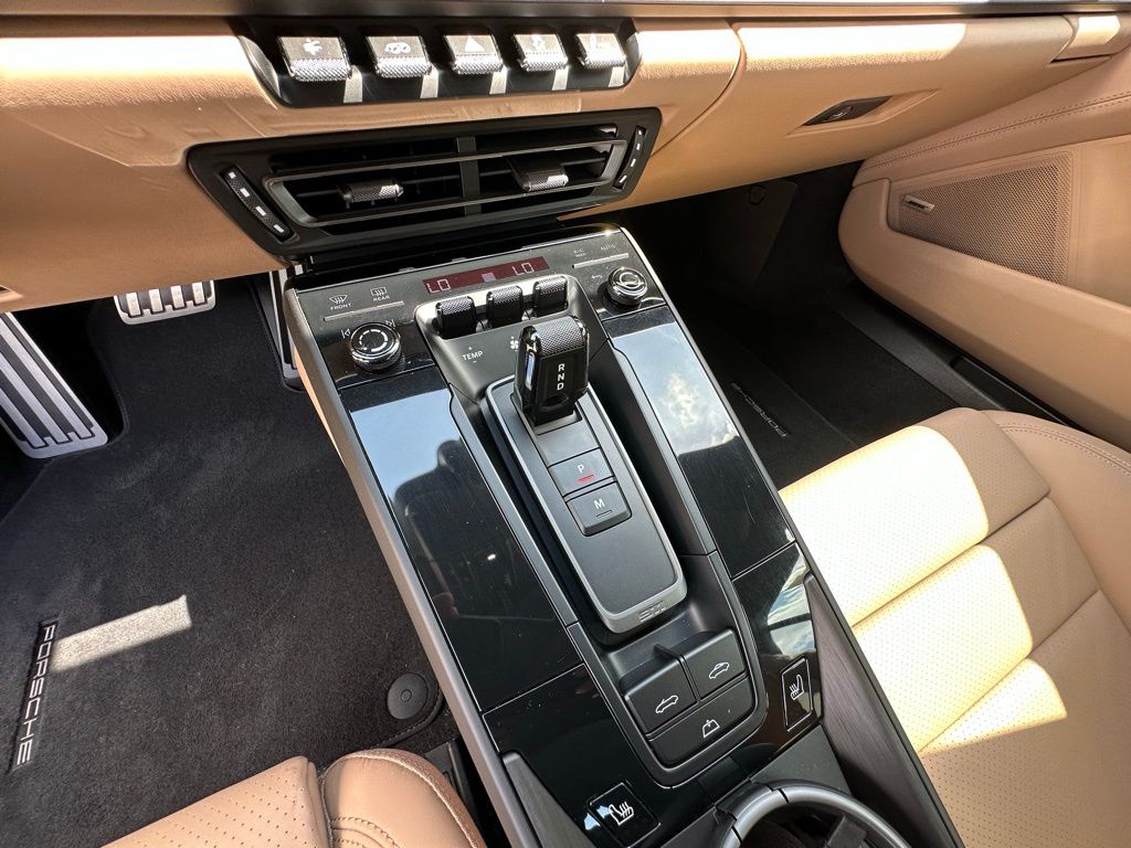 2024 Porsche 911 Carrera S 30