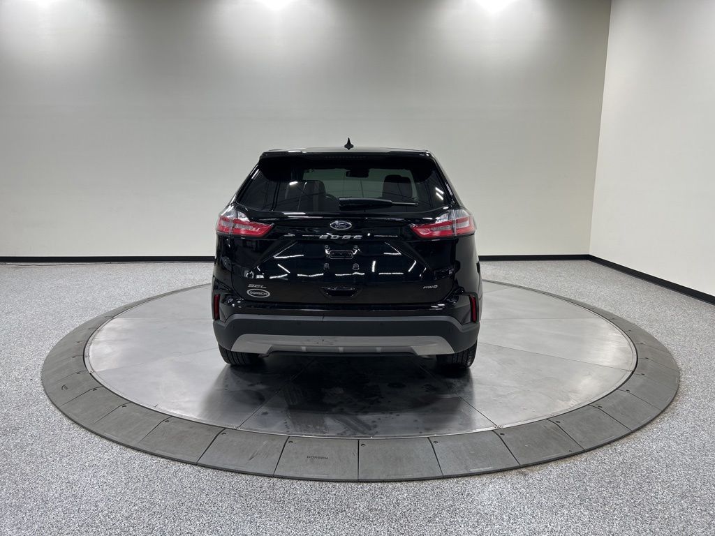 used 2024 Ford Edge car, priced at $30,976