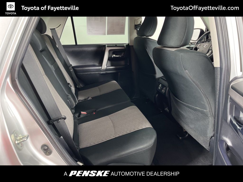 2023 Toyota 4Runner SR5 8