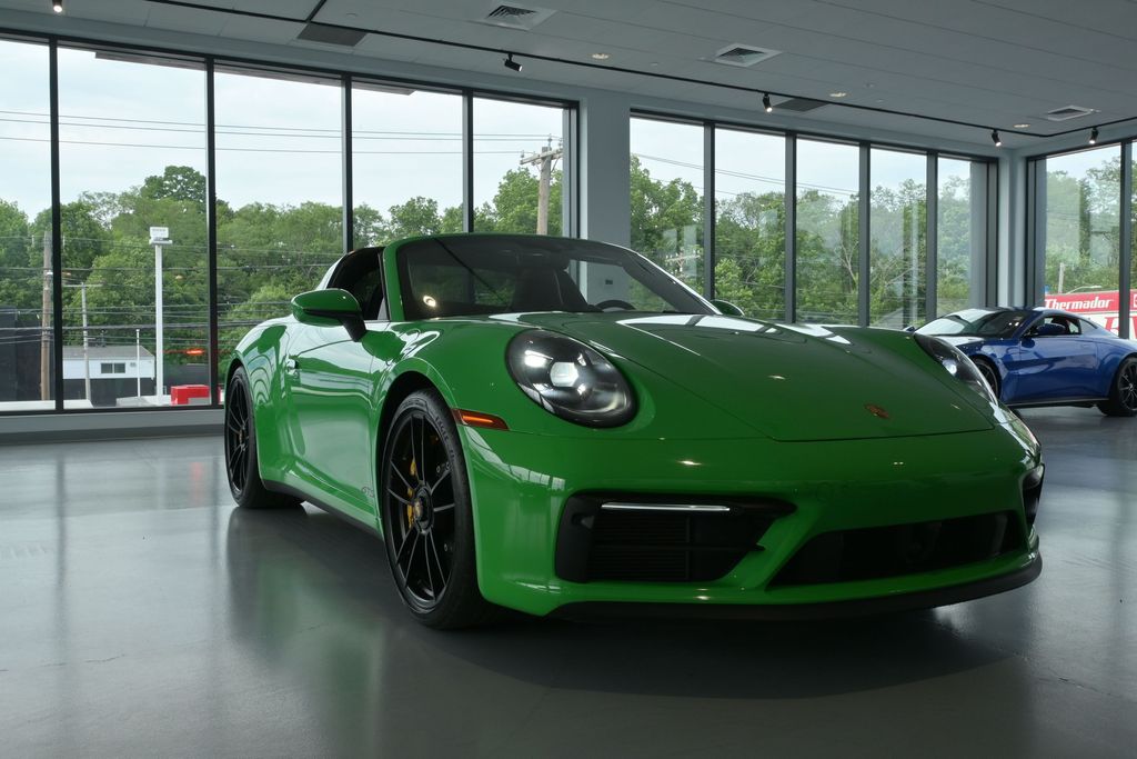 2023 Porsche 911 Targa 4 GTS