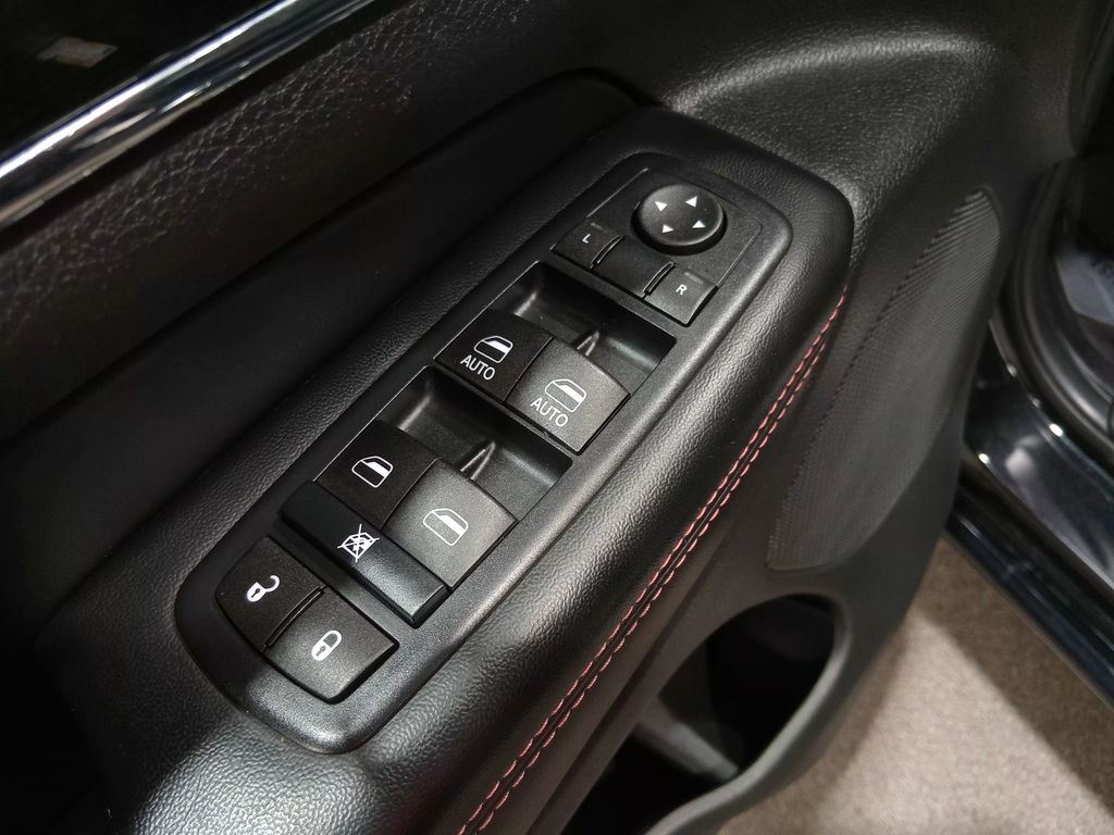 2016 Jeep Grand Cherokee Limited 75th Anniversary